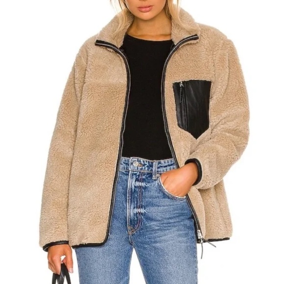Annie Bing Ryder Sherpa Jacket in Camel fleece - Picture 1 of 7